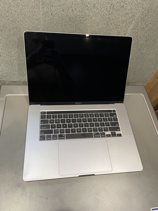 На запчасти Macbook Pro 16 2019  Gray A214 без платы (18)