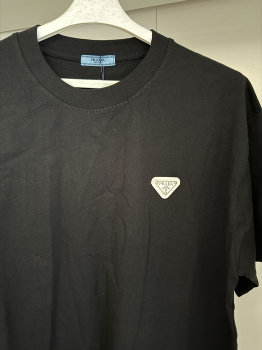 Koszulka Prada czarna – rozmiar L/XL, nowa