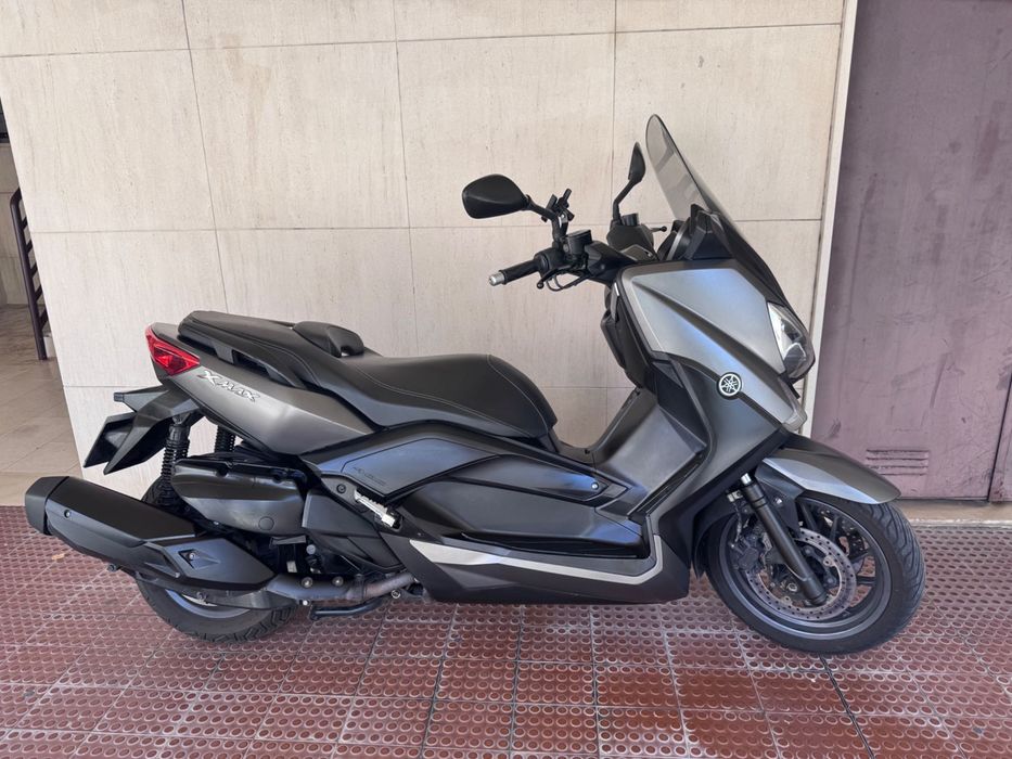 Scooter X-Max 400