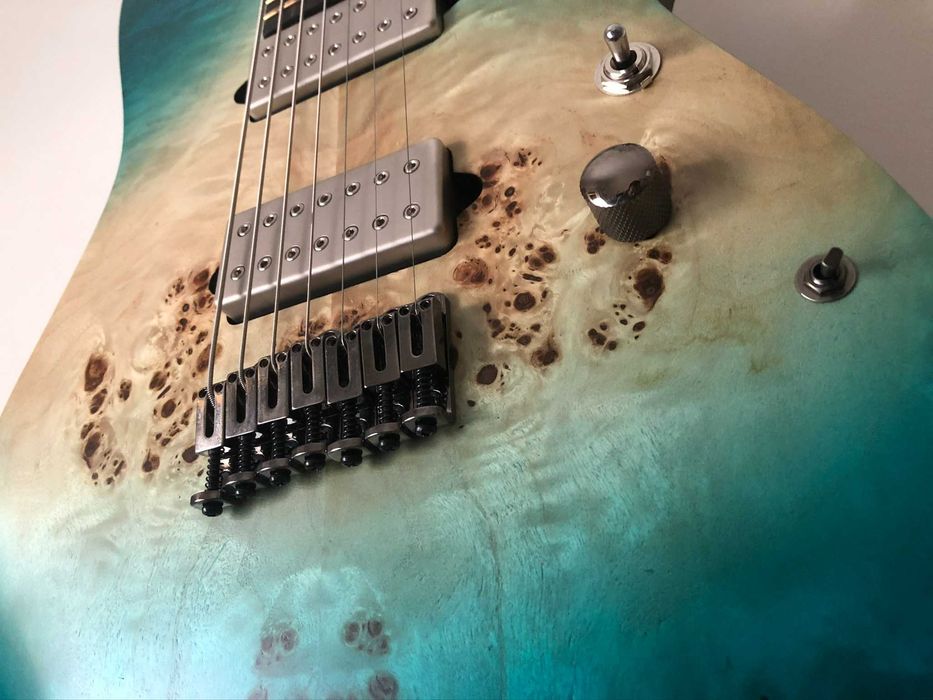 Ibanez Premium RG1127PBFX 7 Cordas