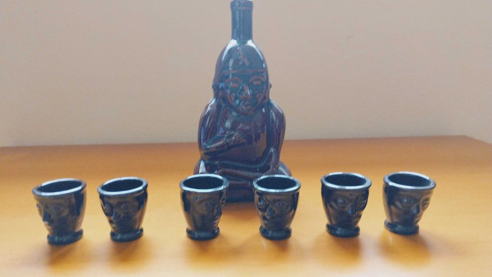 komplet: karafka i 6 kieliszków