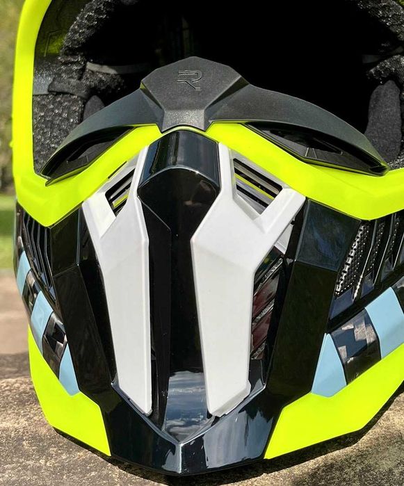 Capacete NOVO Carbono total LS2 MX703 X-Force (50% Desconto) Tam M-L