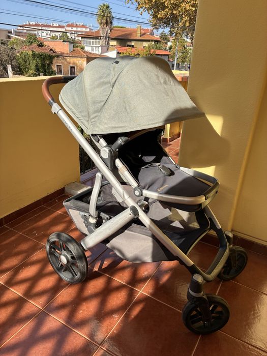 UPPAbaby Vista V2 Carrinho e Alcofa + Prancha