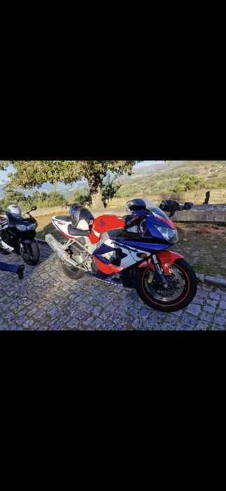 Honda cbr 929  firablade tricolor