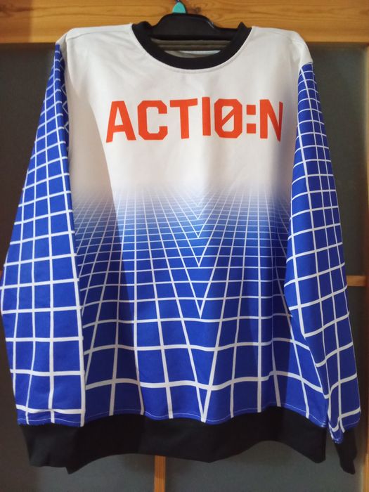 Bluza chłopięca 164 cm.