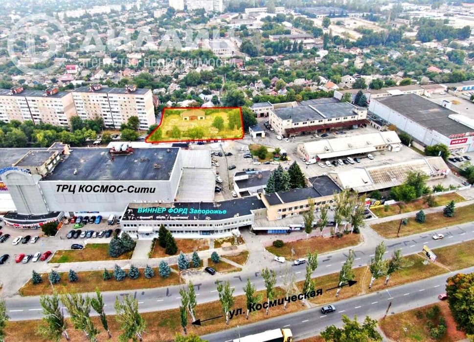 Комплекс зданий и сооружений в центре Космоса