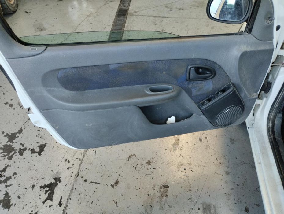Radiador De Água Renault Clio Ii Fase I Bcb0