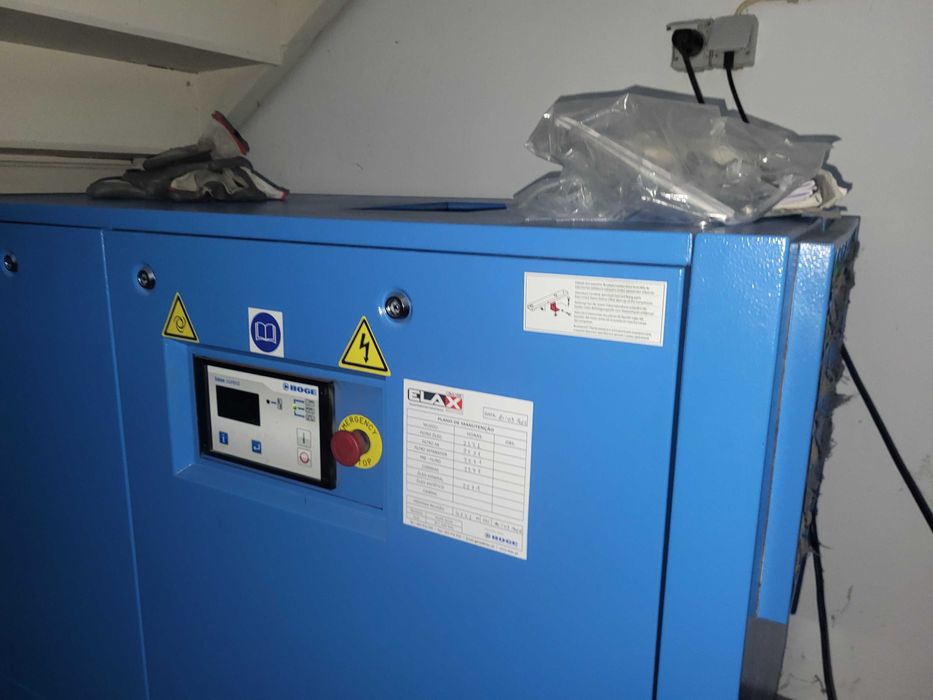 compressor Boge S05 Eco 5,5 kw 10 BAR+reservatório vertical 270L 11BAR