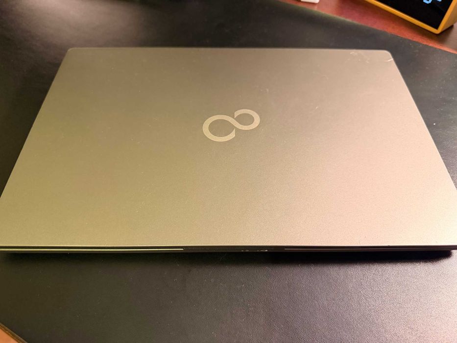 Fujitsu Lifebook U7411 i7 | 32GB RAM | SSD 1TB | Windows 11 Pro