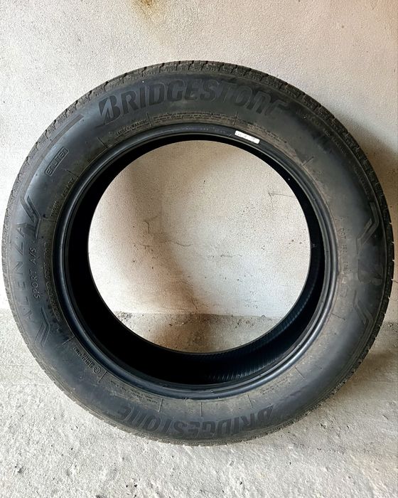 Всесезонні спортивні шини Bridgestone Alenza A/S 235/55/R19 101V M+S