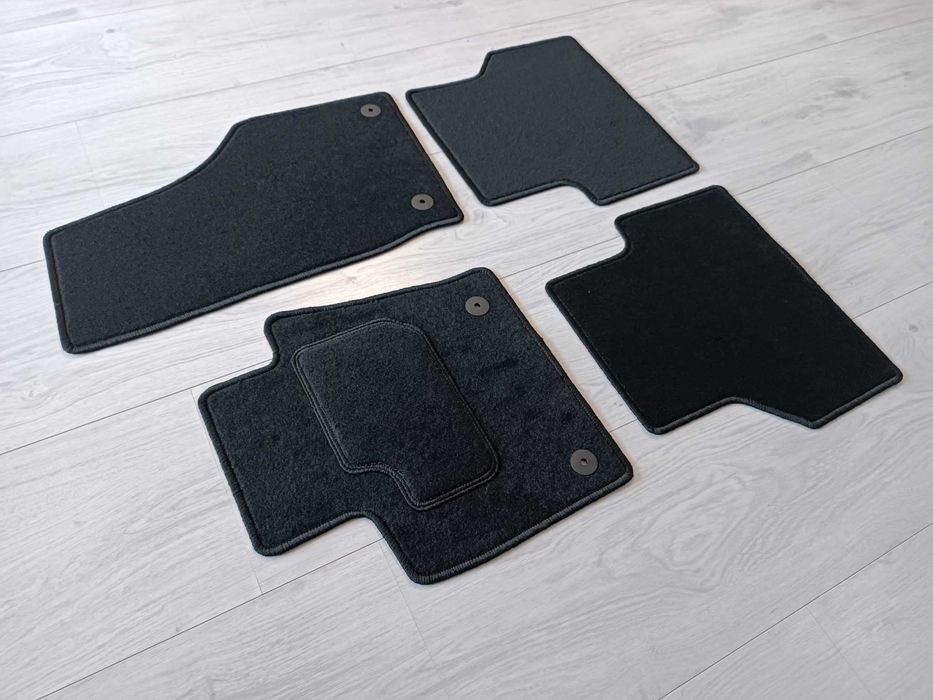 Dywaniki Welurowe Audi Q3   Rok 11-18 Dopasowane STOPERY