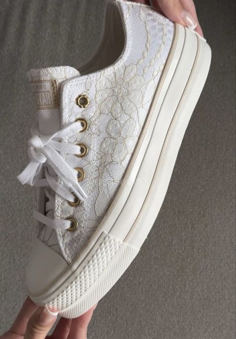 Converse  бестселер 2026