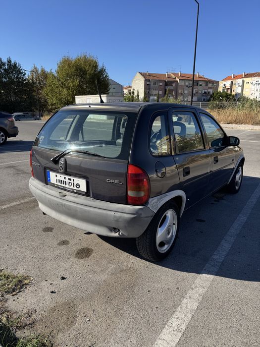 Opel Corsa B 1.5 TD Isuzu | Manutenção Feita | 4 Pneus Novos — photo 2