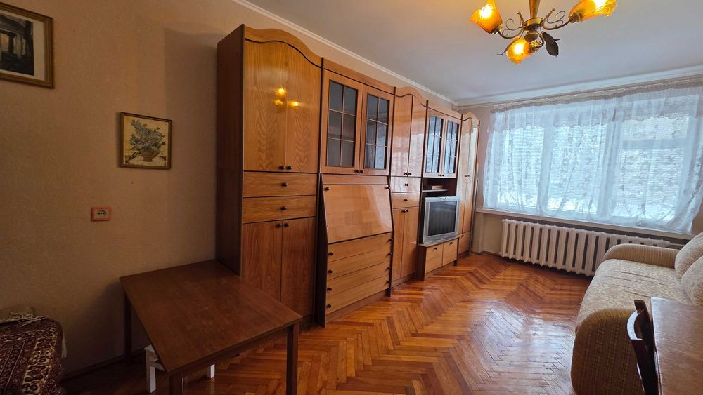 Здається 3-х по вул.Відродження: 12 000 грн. - Довгострокова оренда ...