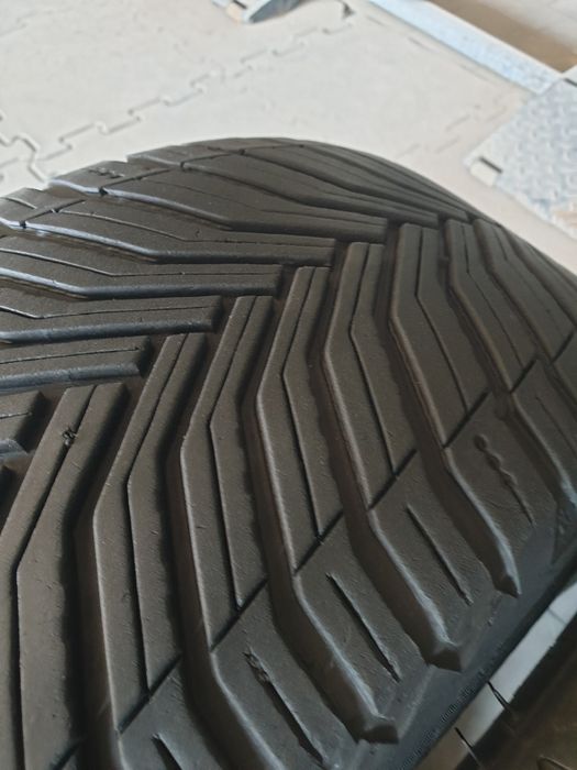 Opony 225/40R18 Michelin CrossClimate2 Całoroczne