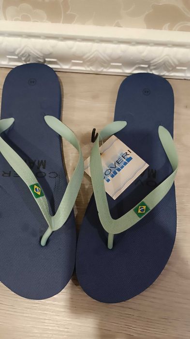 Вьетнамки Enrico Coveri