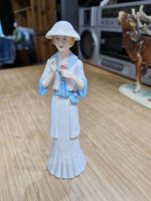 Figurka damy Royal Munchen