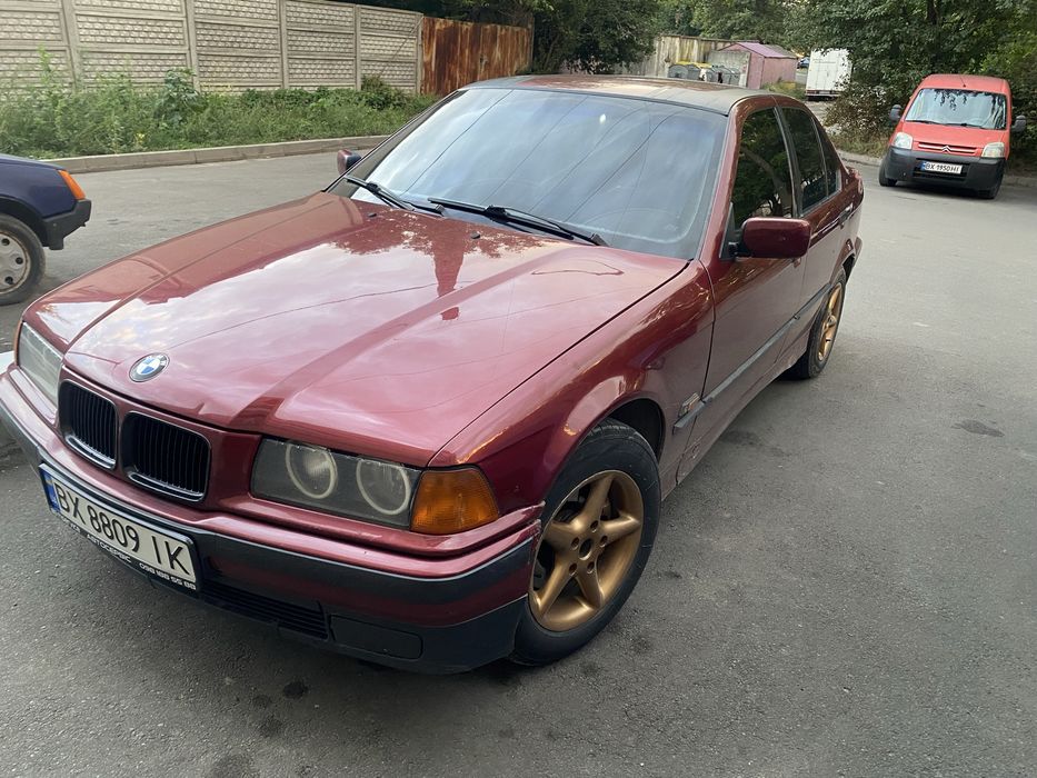 Продам бенве е36