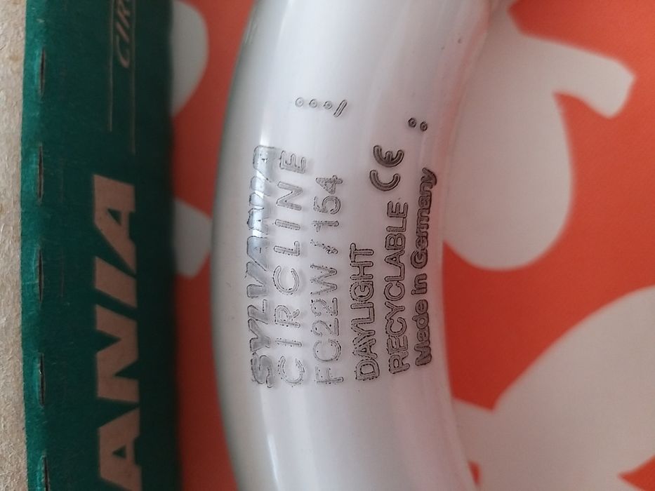 Lâmpada fluorescente circular