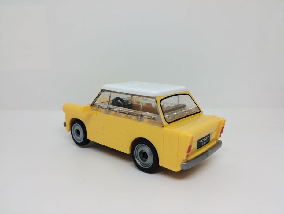 PRL Trabant model klocki Cobi