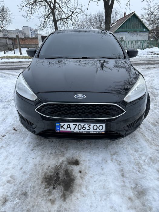 Форд фокус 2016 рік автомат 98 тис пробіг