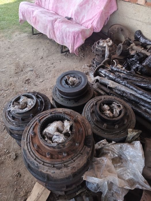 Запчастини урал  баласір взборі та по Запчастинах