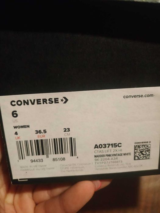 Sapatilhas Converse com Plataforma Novas - Rosa Brilhante