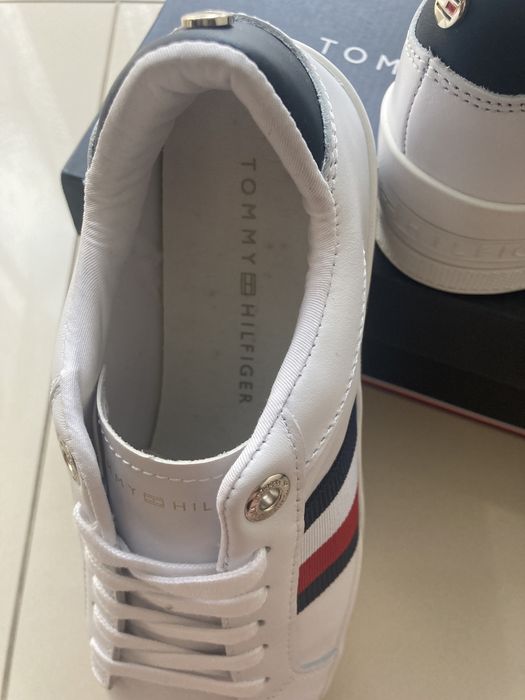 Snakersy tommy hilfilger 36 Basic