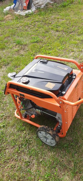 Agregat prądotwórczy - Generator - FEIDER FG-8500RS / AVR / Napięcie 2 ...