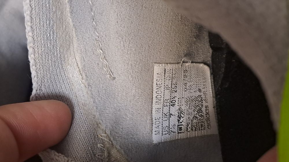 Футбольні бутси Adidas Predator