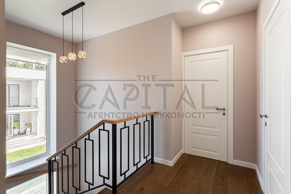 Оренда автономного будинку Івановичі передмістя Києва