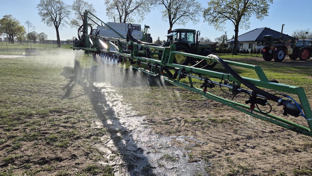 Opryskiwacz CHD 4300L 27m amazone rau