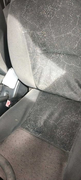 Vendo carro muito bom estado com inspeção em dia seguro