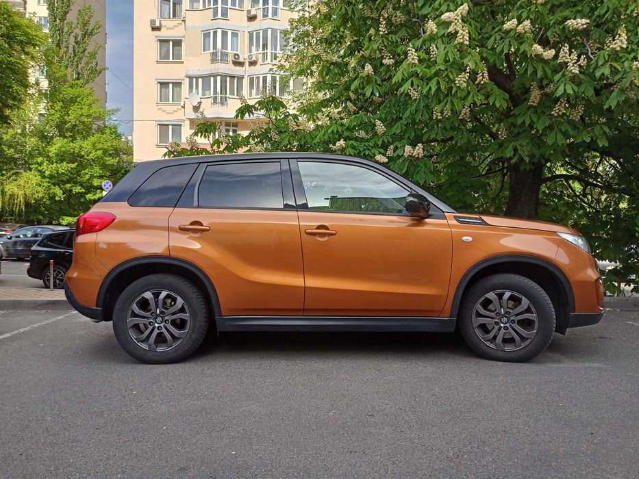 Кльове авто Suzuki Vitara GL+ LY 1.6 ГБО 4WD спорт режим висока