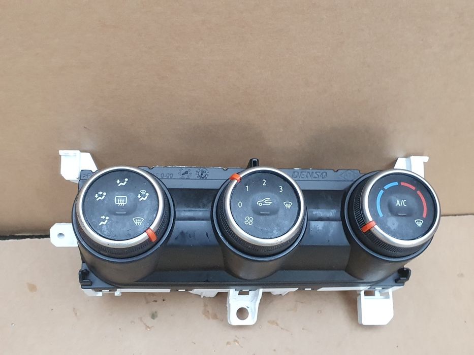 Renault Captur II 2019r- panel sterowania klimatyzacji dmuchawy