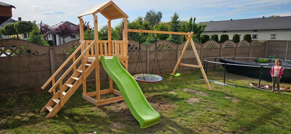 Domek drewniany plac zabaw huśtwaka Montaż i Transport Gratis