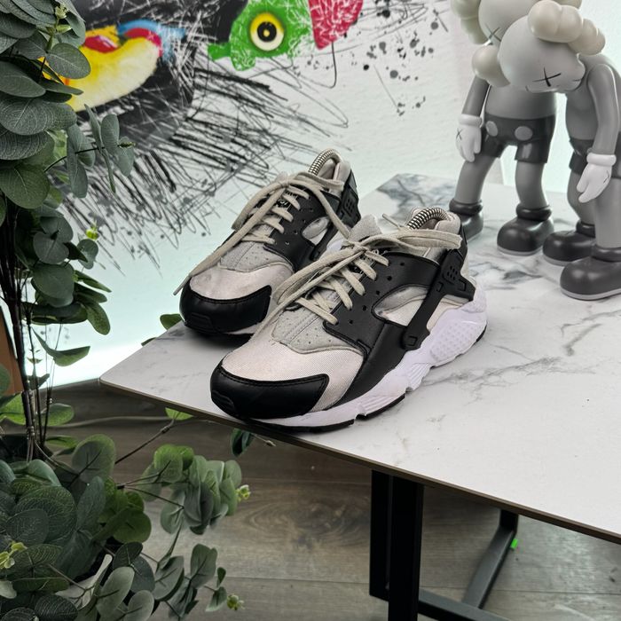 Кросівки Nike Air Huarache 38.5 розмір E1286