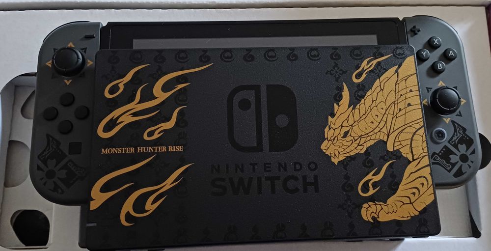 [OFERTA] Nintendo Switch Edição Monster Hunter Rise