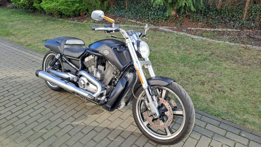 Harley-Davidson V-Rod Muscle Pierwszy właściciel w kraju, wersja europejska