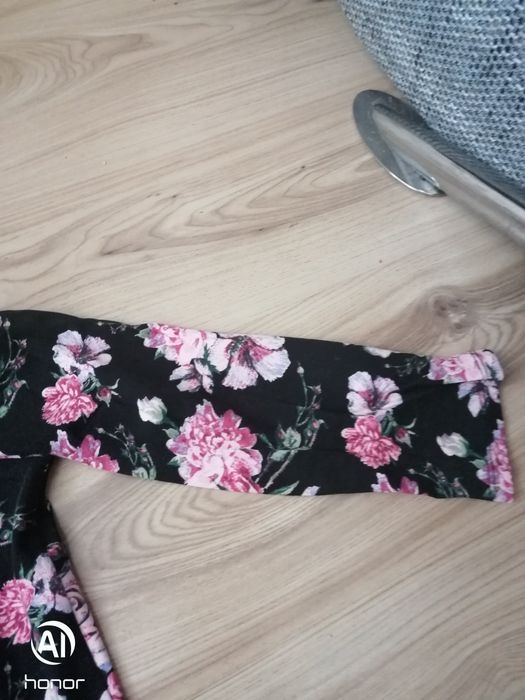 Bluzka w kwiaty S