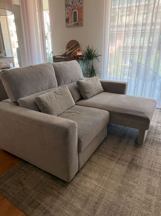 Sofa-adjustable with chaise lounge