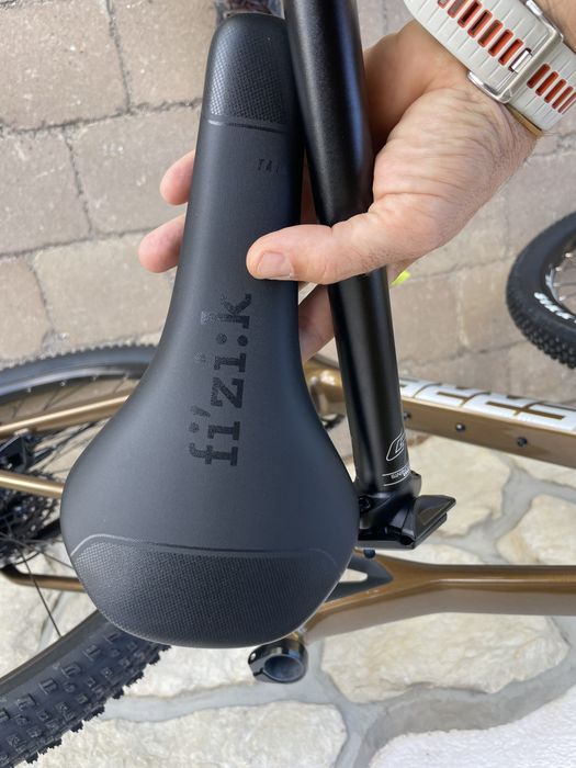 Siodło Fizik Taiga regular 138mm
