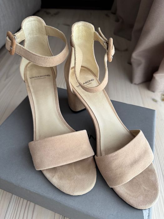 Босоніжки замшеві  VAGABOND р. 37