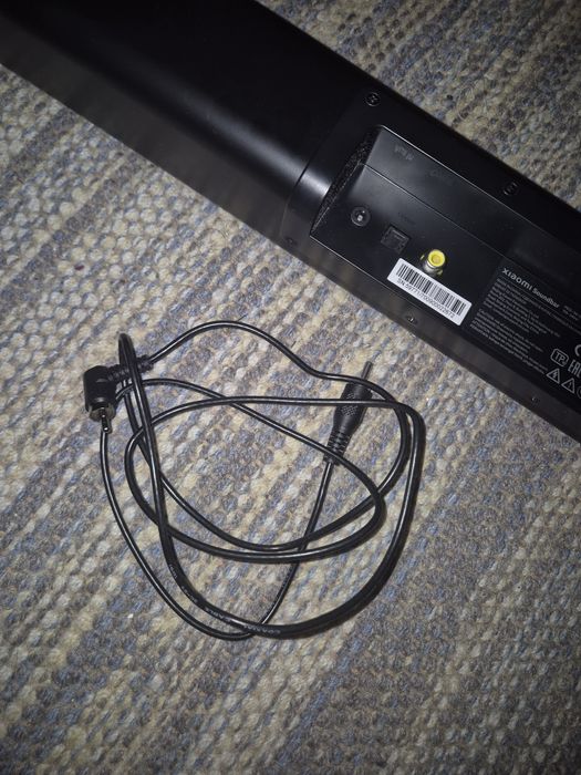 Vendo ou troco  coluna Xiaomi Soundbar bluetooh 
Xiaomi Soundbar 2.0ch Bluetooth 5.3 - Barra de Som







Xiaomi Soundbar 2.0ch Bluetooth 5.3
5da Mãe