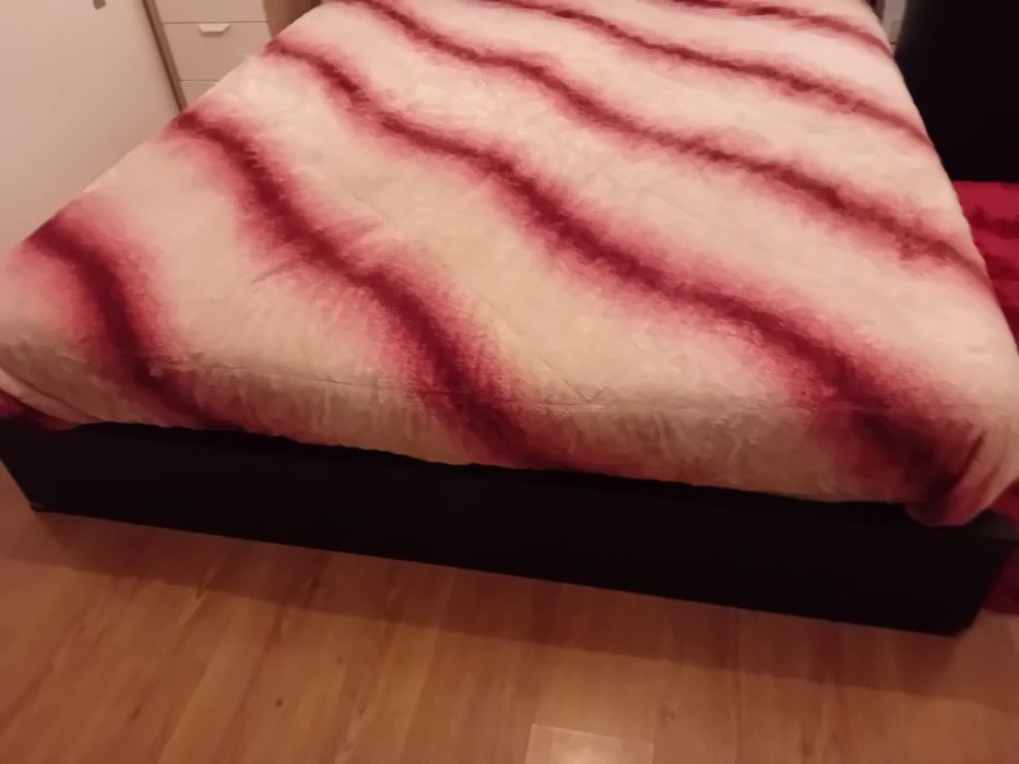 Cama casal- king size