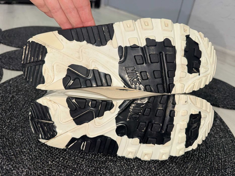 Замшеві кросівки Nike Air Max 90, оригінал, р-р 40-41, уст 26 см