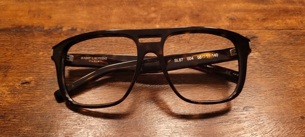 Óculos Saint Lourent