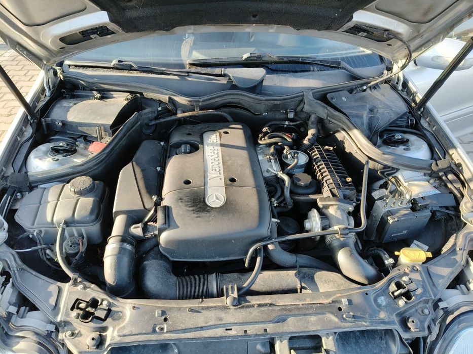 Мерседес w 203   .