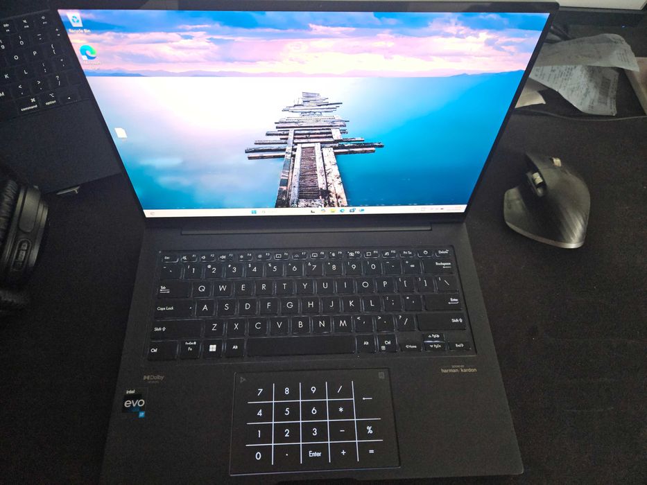 ASUS Zenbook 14X 14.5" 2.8K OLED