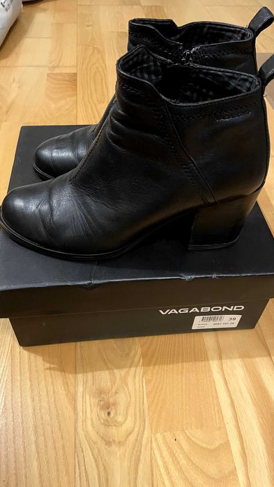 Botki, buty VagaBond. Skóra naturalna  rozm. 39